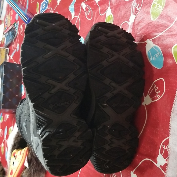 Columbia boots  Black and grey size 8 - Picture 4 of 5